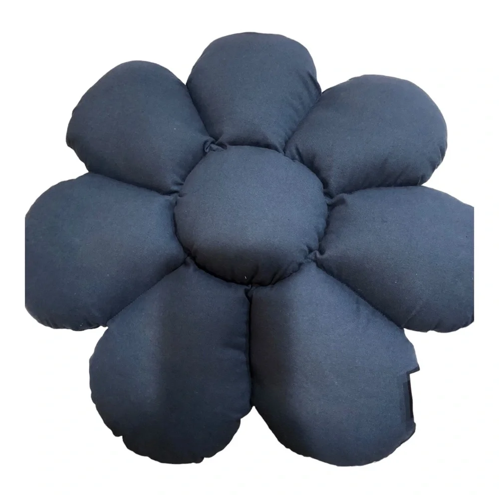 Vintage cottage inspired quilt‎ look sunflower shaped decor pillow brand new